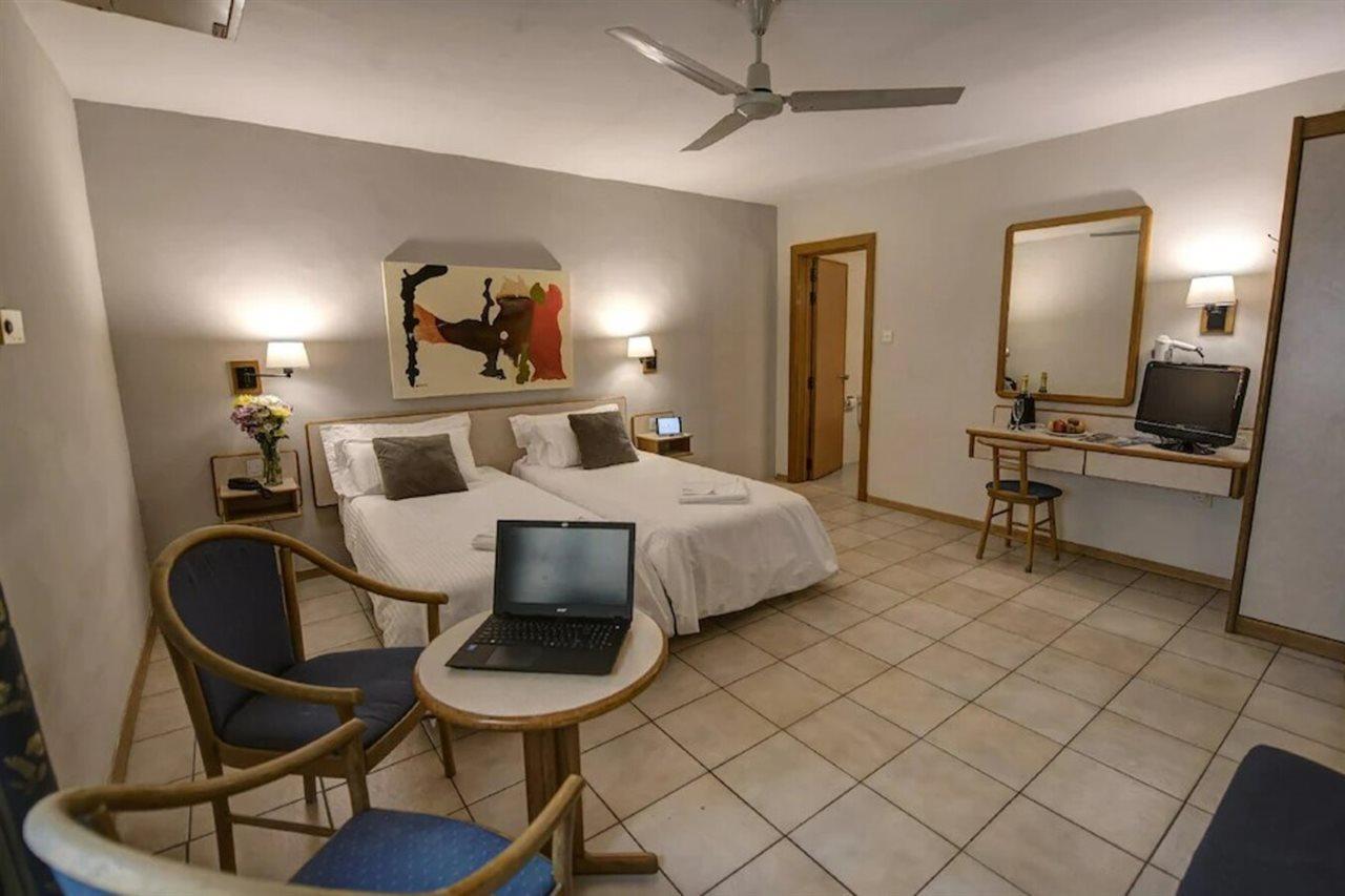 Sliema Chalet Hotel Exterior photo