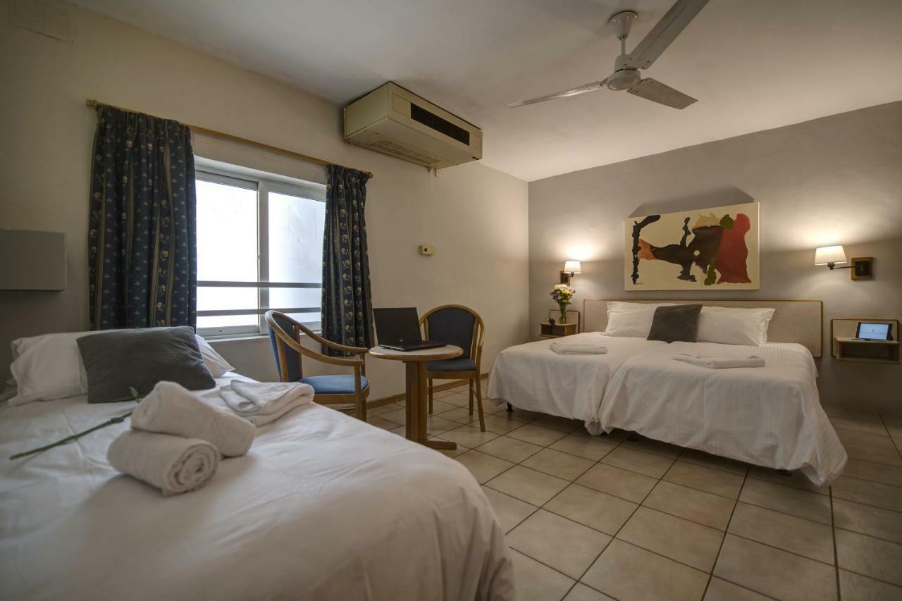 Sliema Chalet Hotel Exterior photo